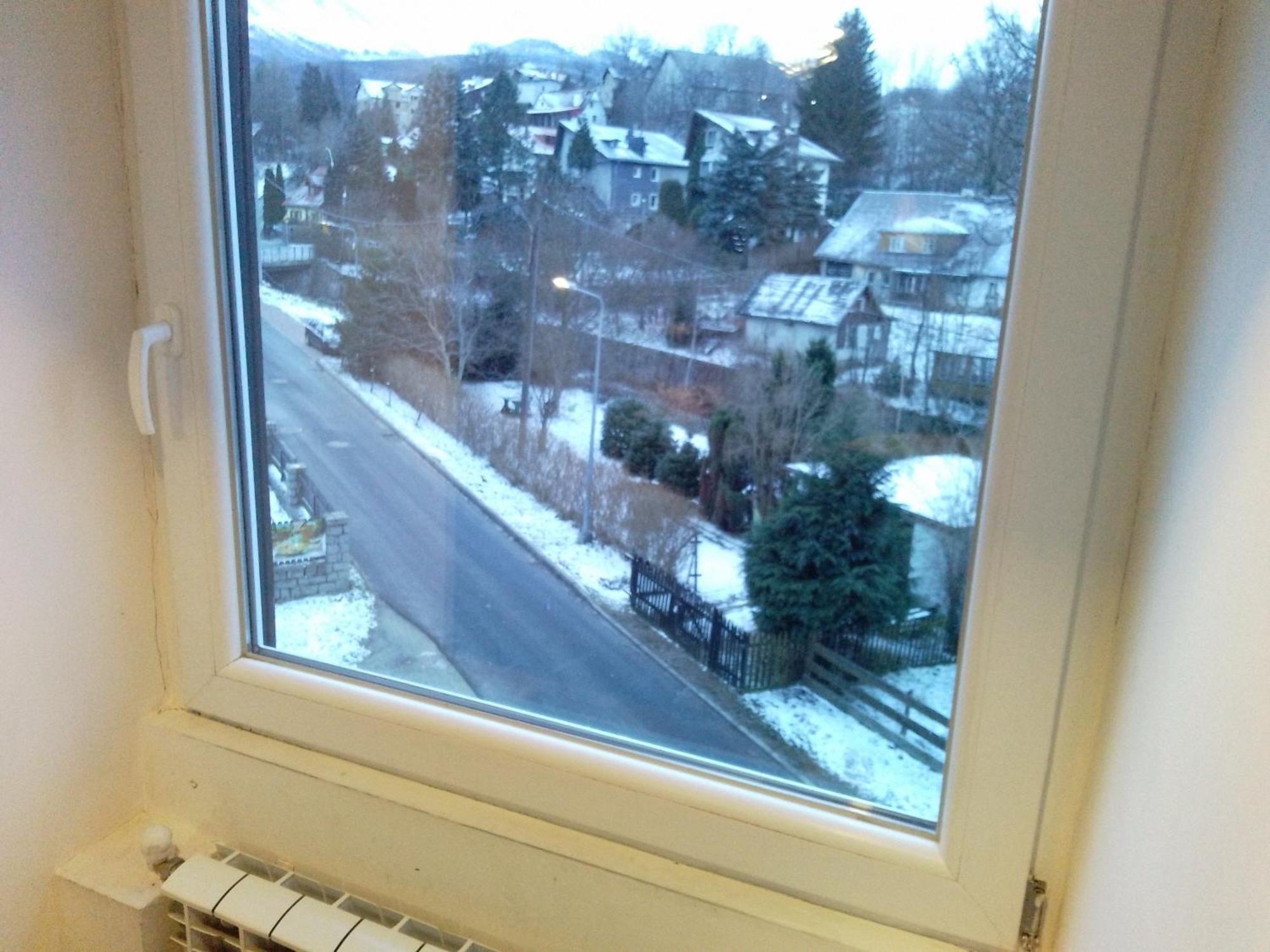 Nowoczesne Mieszkanie Blisko Natury I Sklepu Biedronka Karpacz Exterior foto